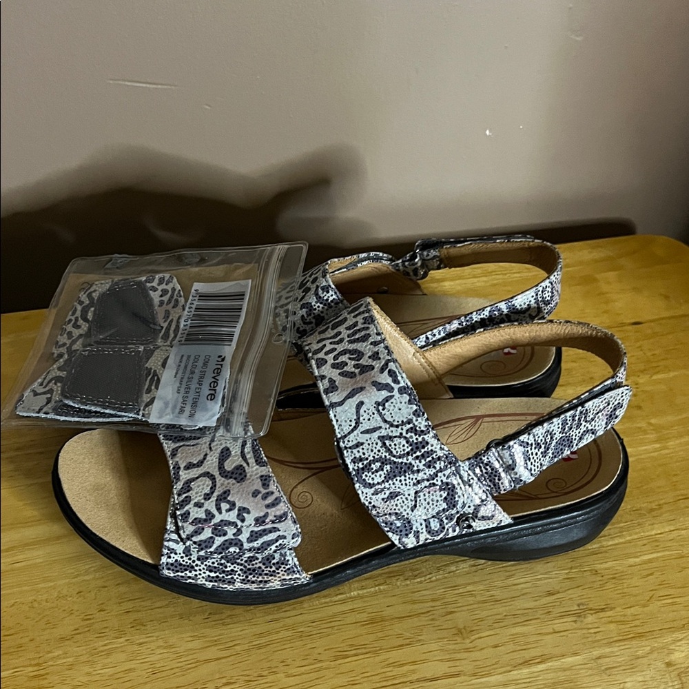 😄Revere Sandals Leather Silver Safari Strap Extension